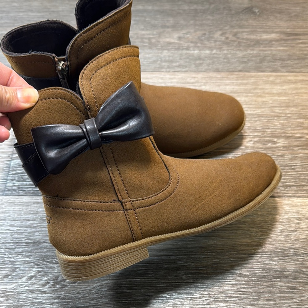 Ugg Brown Ankle Boots with Bow Detail size 36 - Picture 7 of 9
